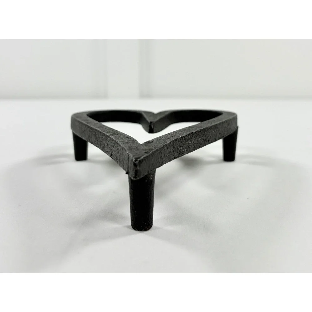 John Wright Cast Iron Heart Trivet 33-260 Black Made in USA Vintage 80s Kitchen